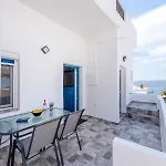 Noula House & Apartment *