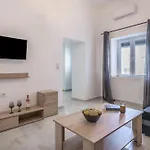 Apartment Noula House &