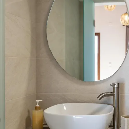 Noula House & Appartamento Plaka (Milos)