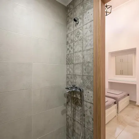 Апартаменты Noula House & Plaka (Milos)