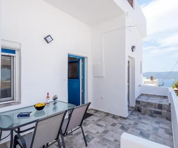 Noula House & Lejlighed *