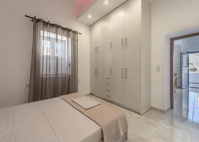 Lejlighed Noula House &