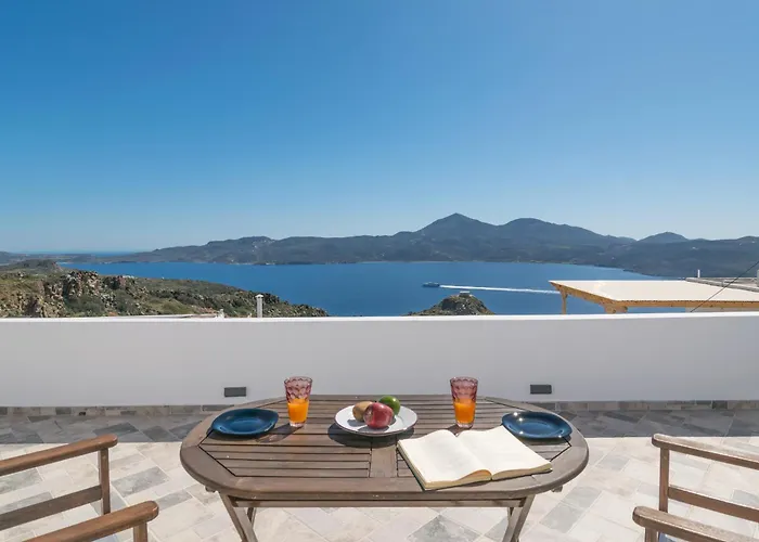 Noula House & Lejlighed *